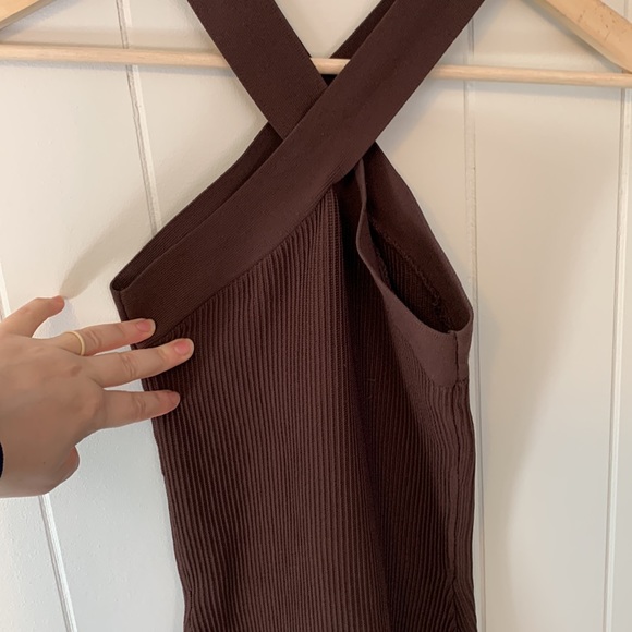 Babaton Aritzia Sculpt Knit Criss Cross Dress Brown Size Small - Picture 8 of 10